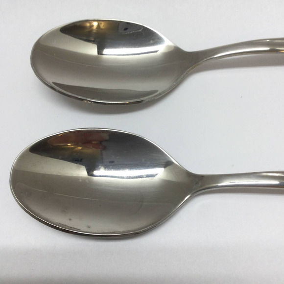 2 piece International Silver Random Rose Stainless Luxury Place/Oval Soup Spoon - Picture 3 of 7